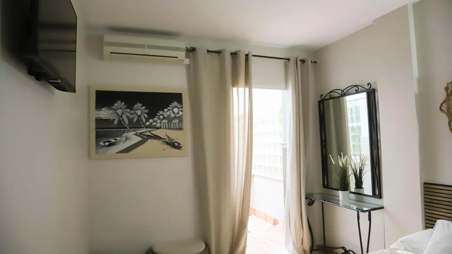 Pensjonat Hostal Cuevas Fuengirola