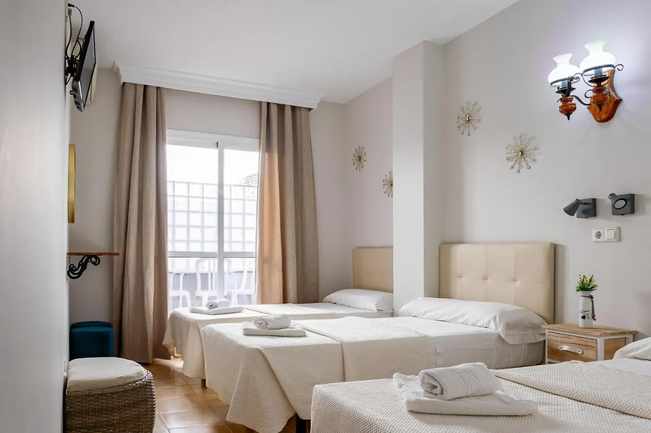 Hostal Cuevas Fuengirola 2*,  Spain
