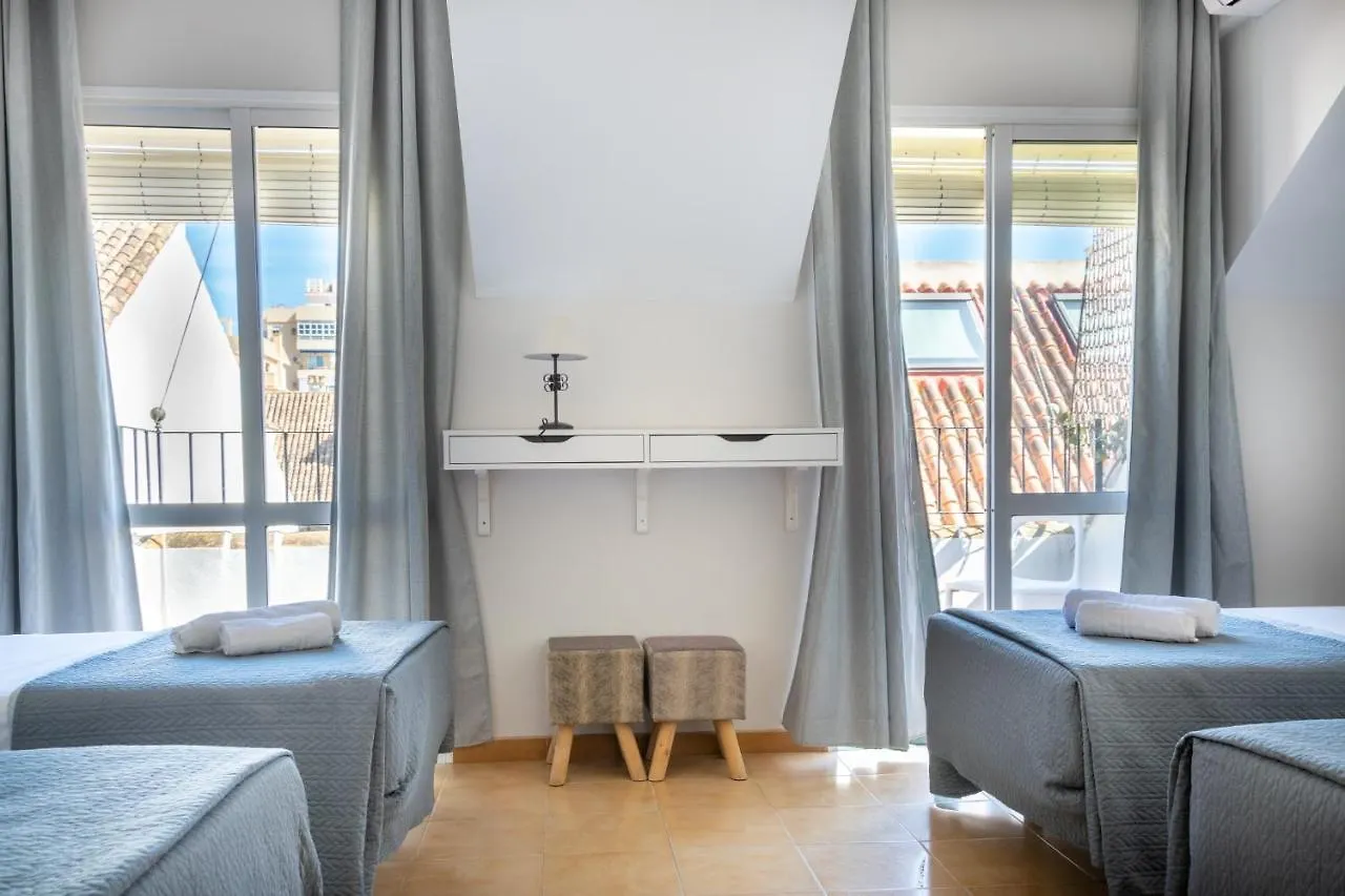 Guest house Hostal Cuevas Fuengirola