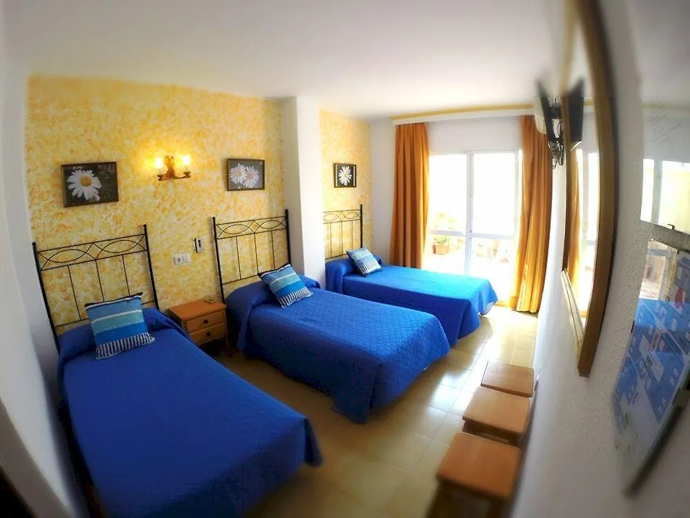 Guest house Hostal Cuevas Fuengirola